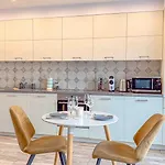 Διαμέρισμα Vincent Heritage Appartments - Near Clinic, Arena And Stadium Κάουνας