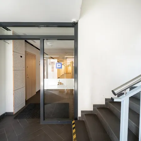 Daire Vincent Heritage Appartments - Near Clinic, Arena And Stadium *