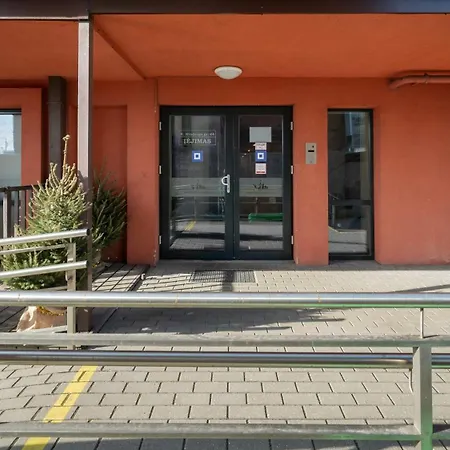 דירה Vincent Heritage Appartments - Near Clinic, Arena And Stadium *