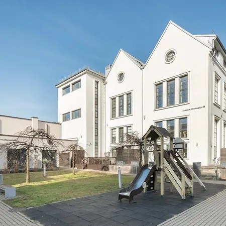 Apartment Heritage Near Station, Arena And Stadium *