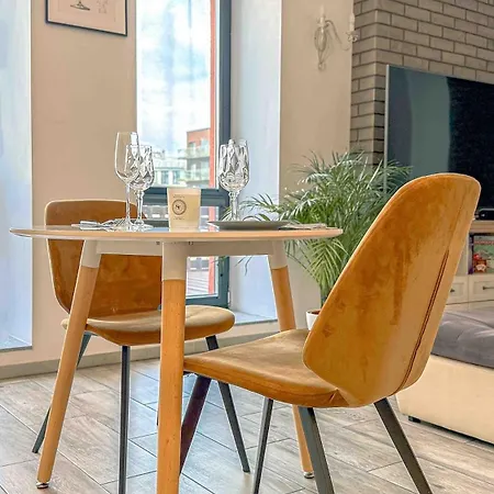 Vincent Heritage Appartments - Near Clinic, Arena And Stadium *