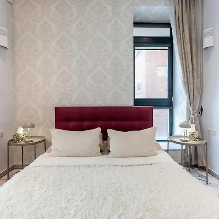 Daire Vincent Heritage Appartments - Near Clinic, Arena And Stadium