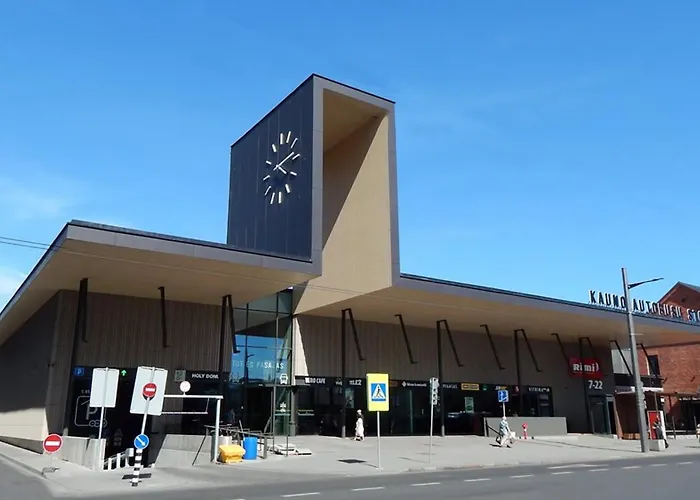 Vincent Heritage Appartments - Near Clinic, Arena And Stadium Daire